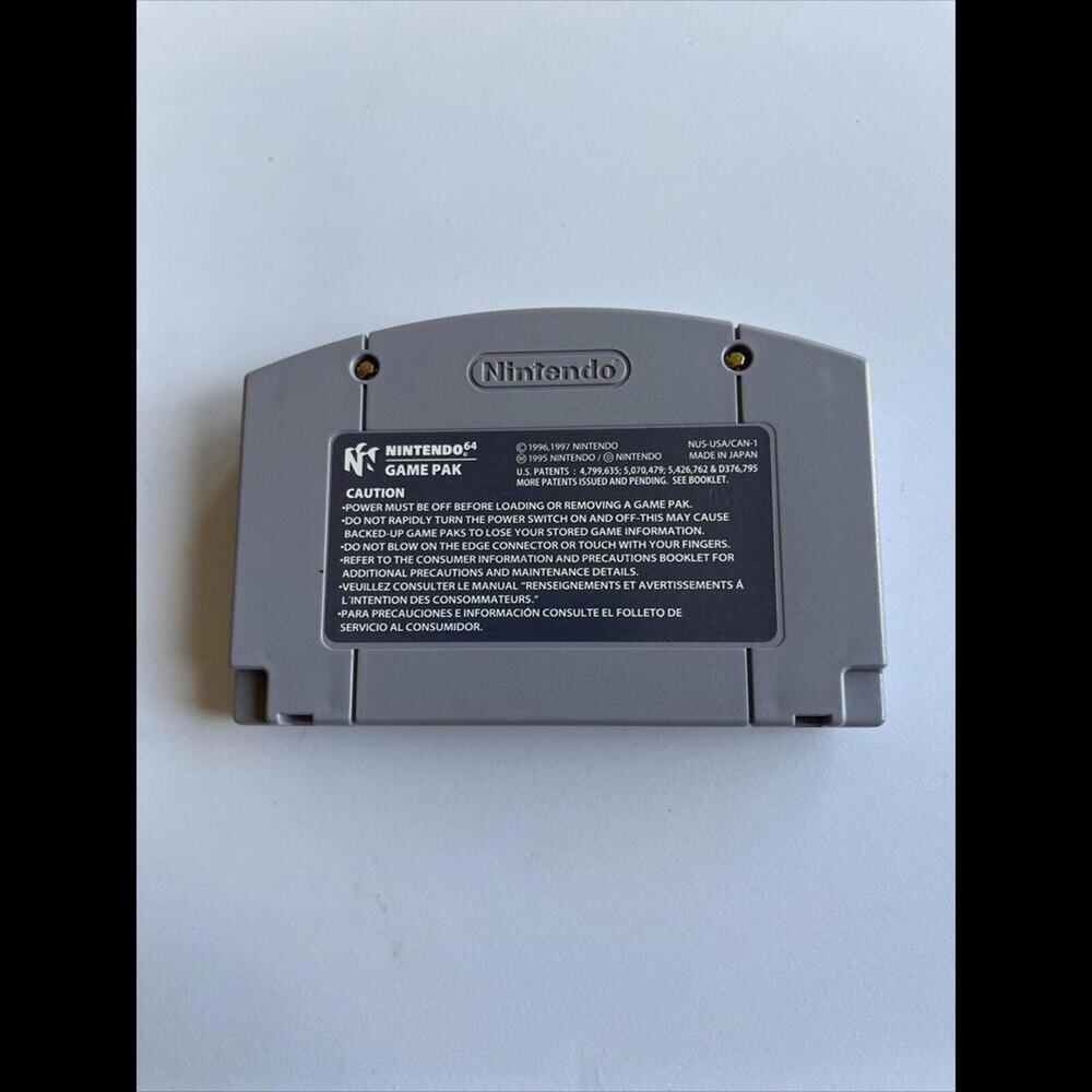 Quake Nintendo 64 Game Cartridge USED Complete In Box With Manual And Poster - Picture 3 of 8